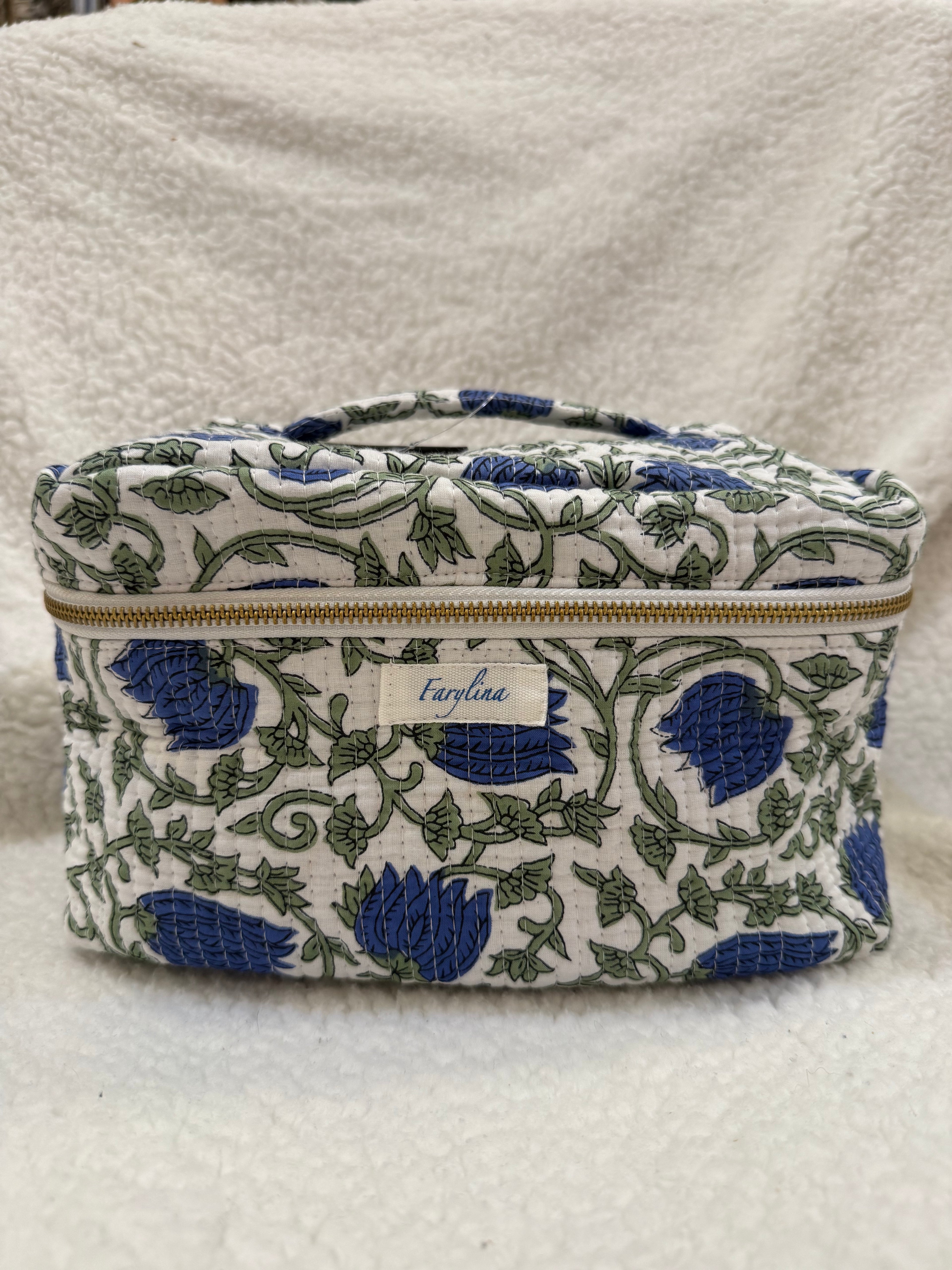 Charleston Vanity Case