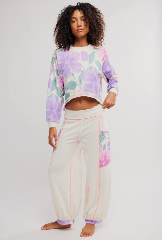 Summer Loving Pullover