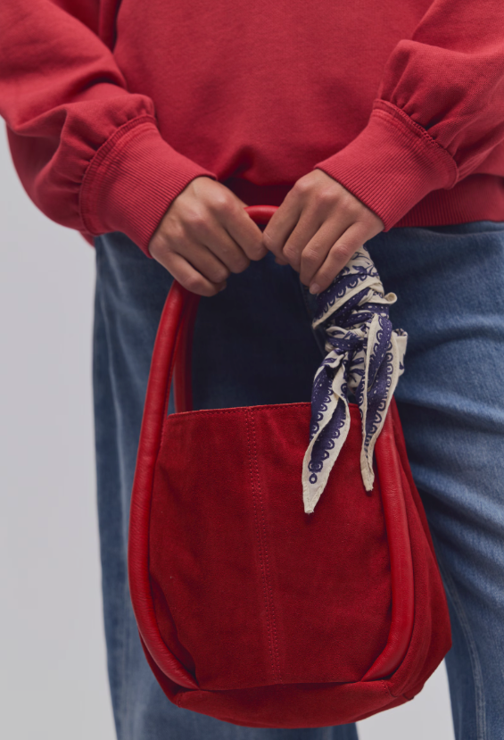 Barlow Bucket Bag