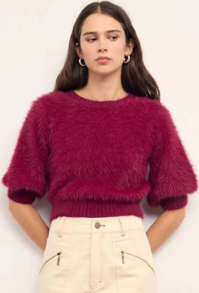 Alva Fluffy Cropped Sweater